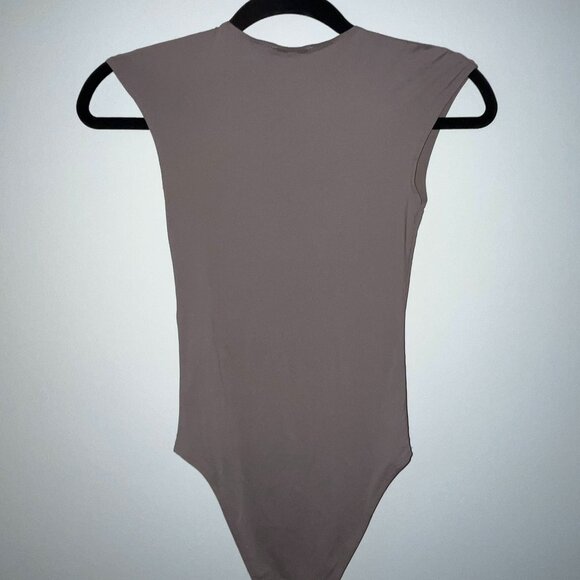 Zara Women’s Taupe Seamless Short Sleeve Bodysuit | Size S - Picture 3 of 6